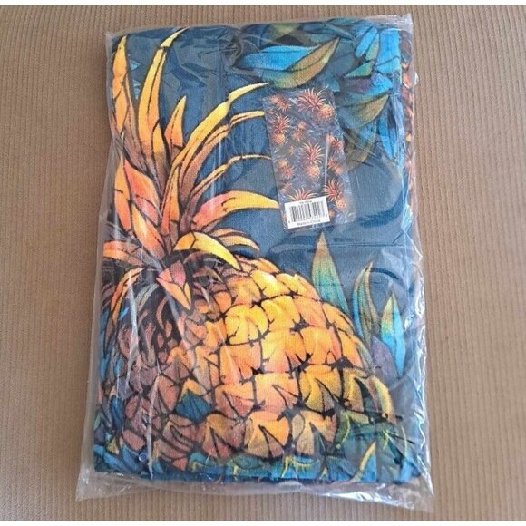 New Pineapple Beach Towel Cotton Bath Pool GIFT Fruit Pineapples Blue Hawaiian - Picture 4 of 4